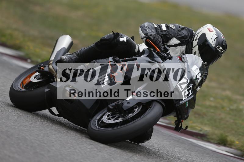 /37 09.08.2026  Pluess Motosport ADR/Freies Fahren/25